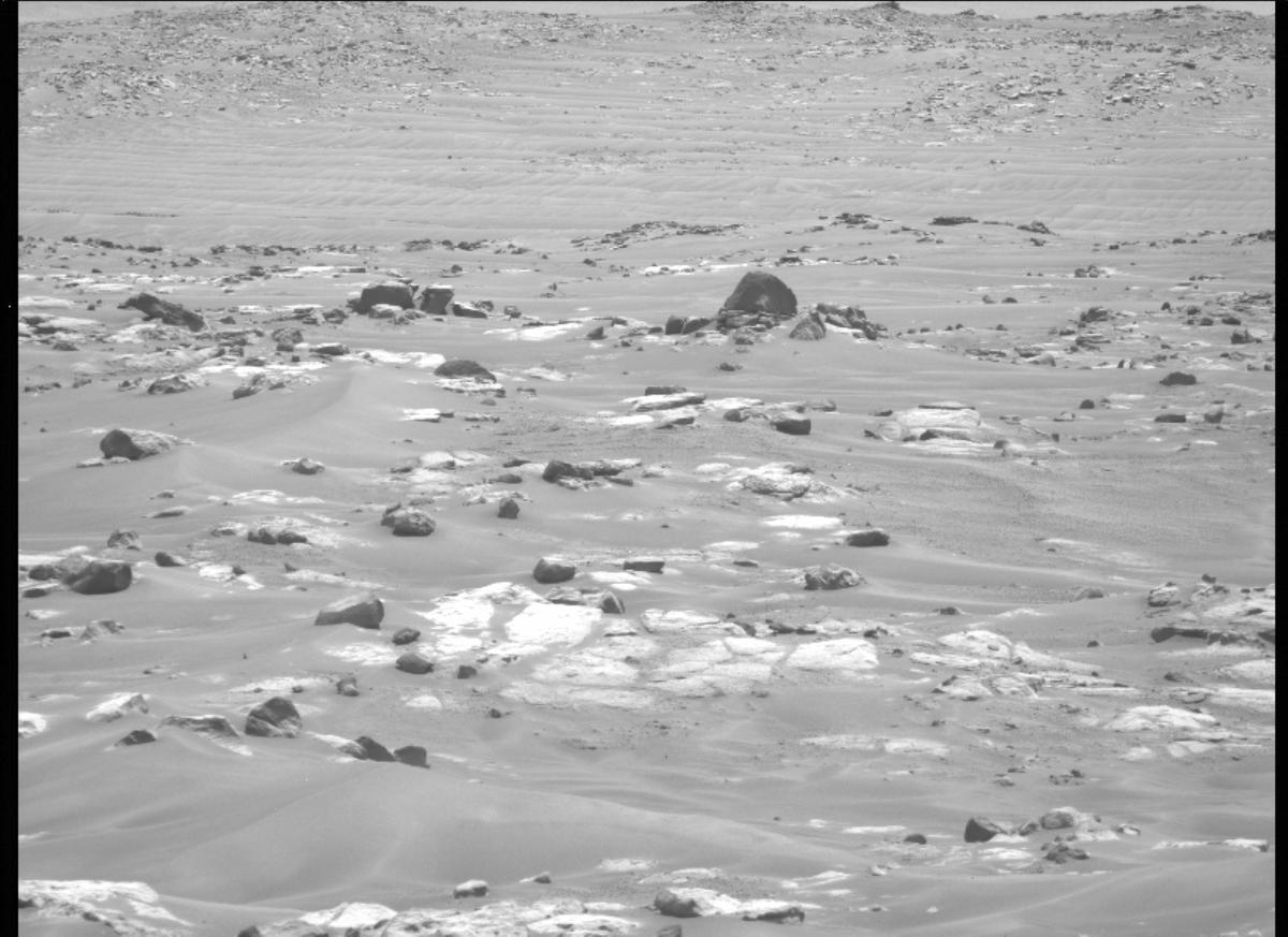This image was taken by MCZ_LEFT onboard NASA's Mars rover Perseverance on Sol 128