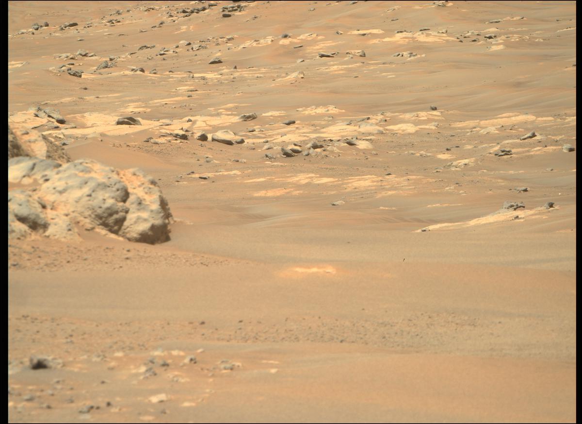 This image was taken by MCZ_RIGHT onboard NASA's Mars rover Perseverance on Sol 128