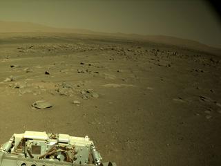 View image taken on Mars, Mars Perseverance Sol 131: Right Navigation Camera (Navcam)