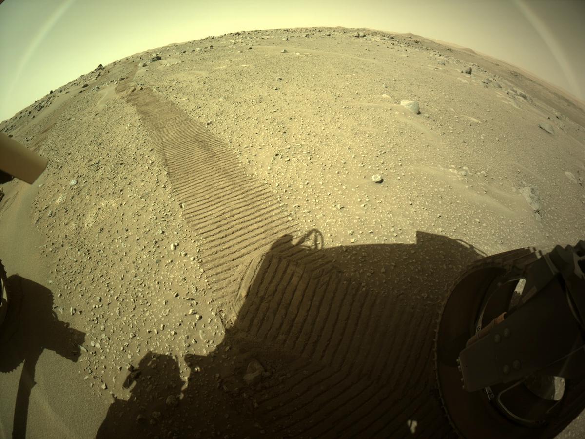 This image was taken by REAR_HAZCAM_RIGHT onboard NASA's Mars rover Perseverance on Sol 131