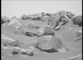 View image taken on Mars, Mars Perseverance Sol 136: Left Mastcam-Z Camera