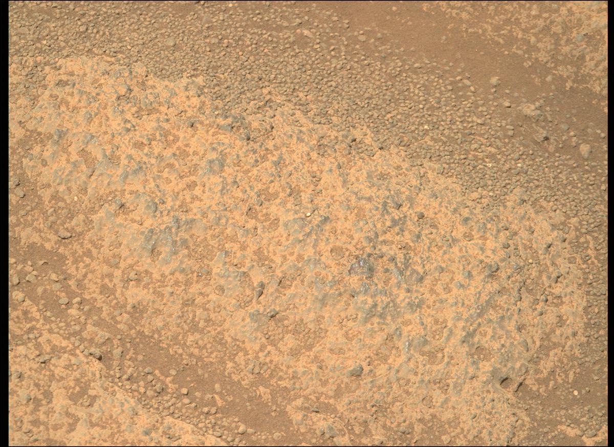 This image was taken by MCZ_RIGHT onboard NASA's Mars rover Perseverance on Sol 138
