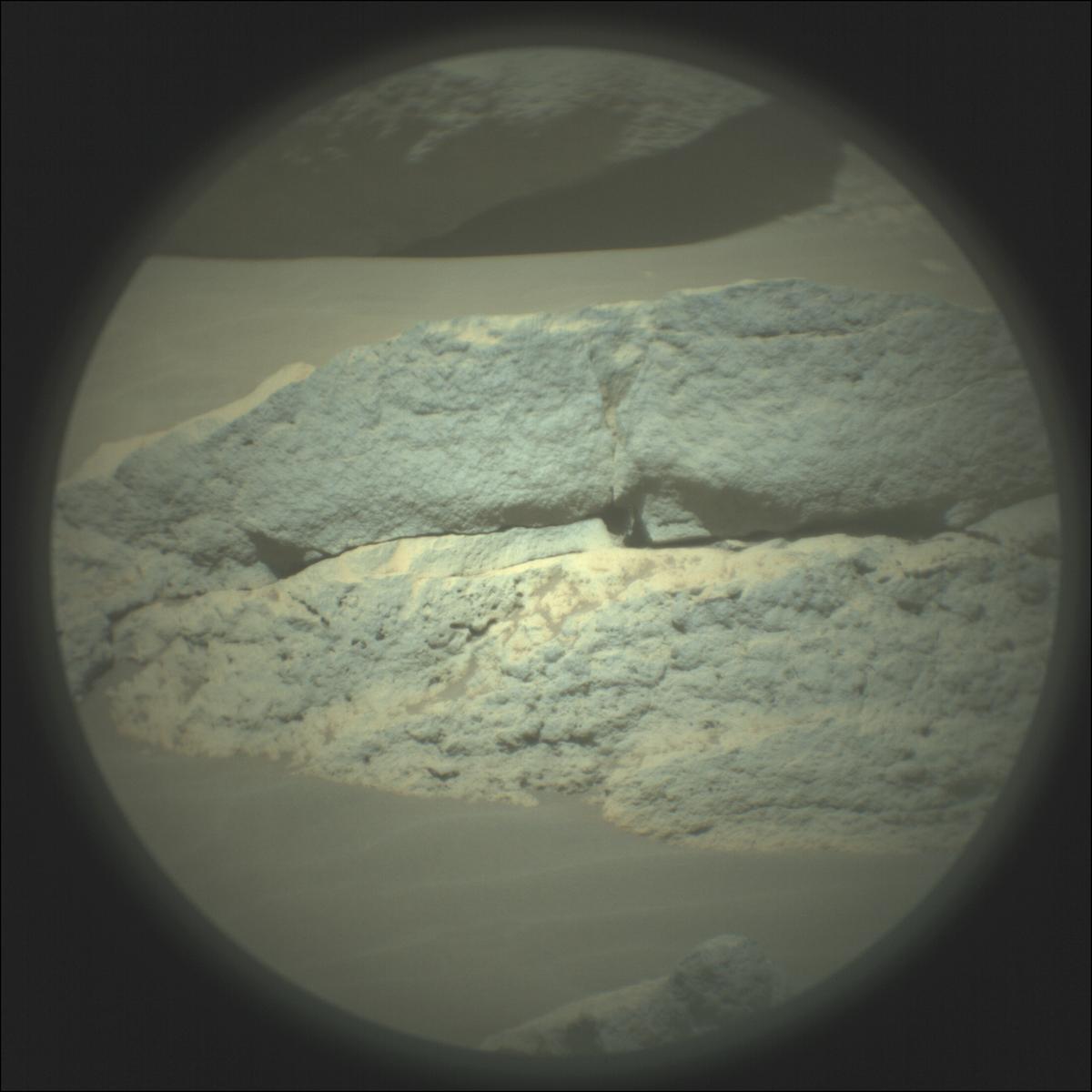 This image was taken by SUPERCAM_RMI onboard NASA's Mars rover Perseverance on Sol 140
