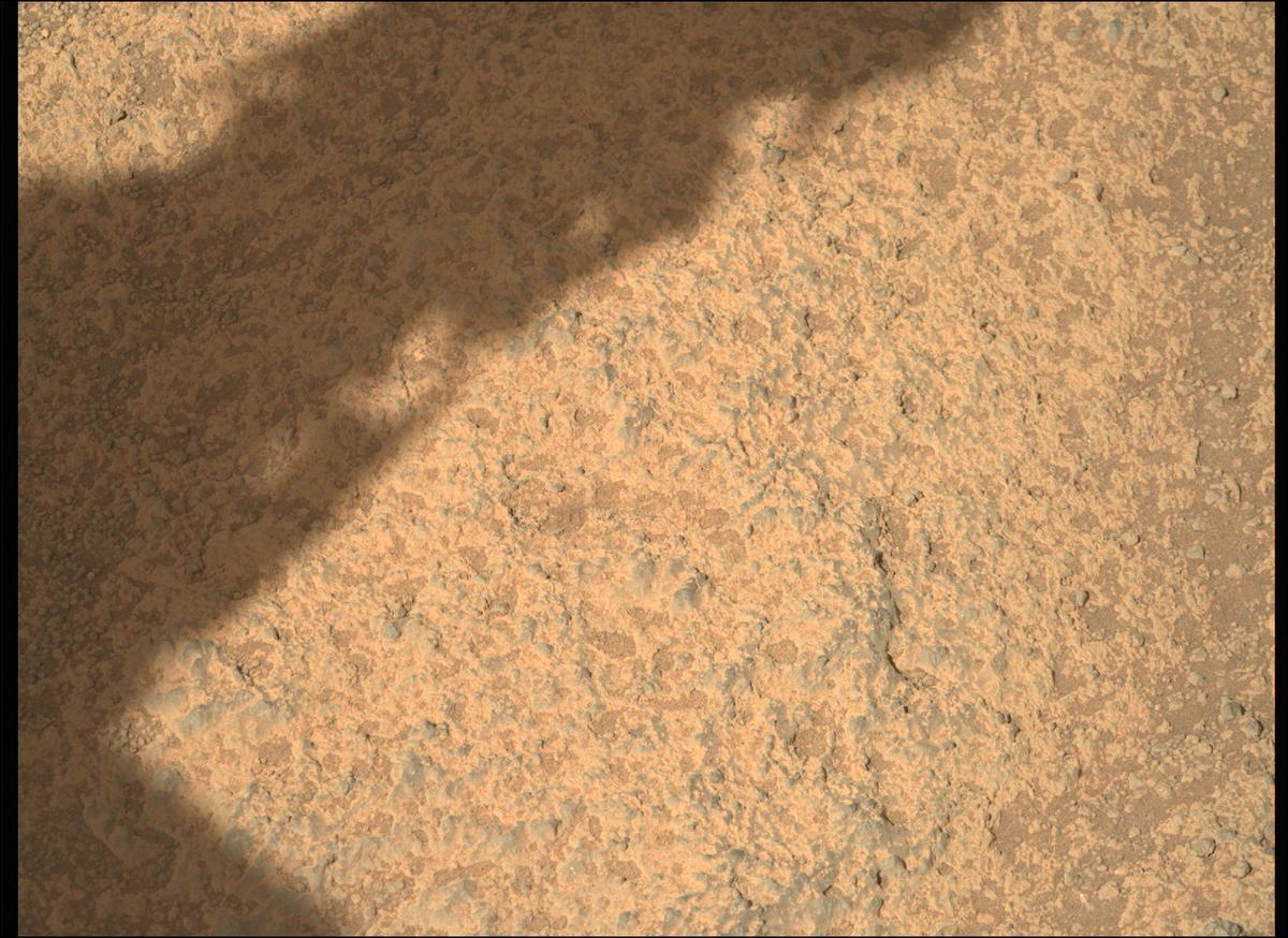 This image was taken by MCZ_RIGHT onboard NASA's Mars rover Perseverance on Sol 140