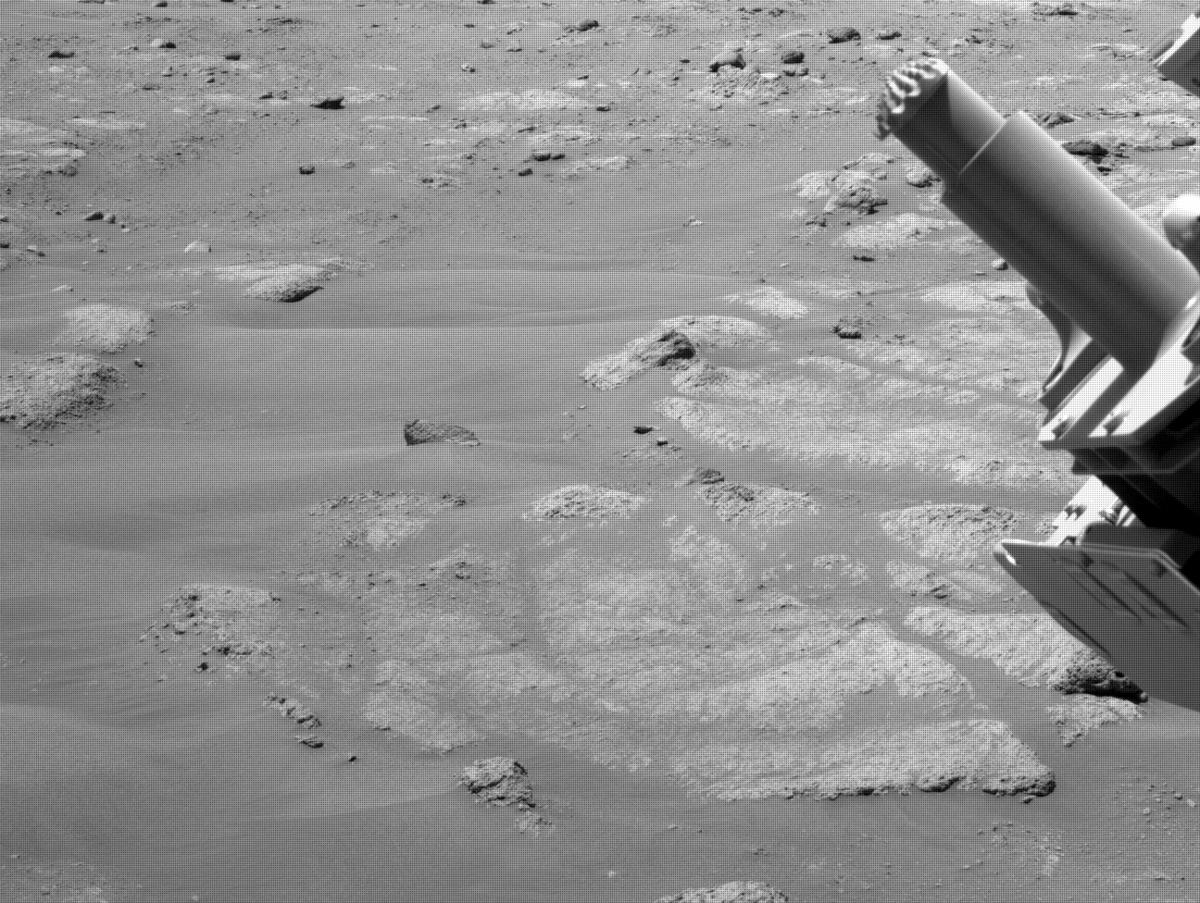 This image was taken by NAVCAM_LEFT onboard NASA's Mars rover Perseverance on Sol 142