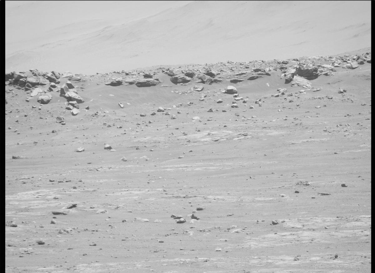 This image was taken by MCZ_RIGHT onboard NASA's Mars rover Perseverance on Sol 146