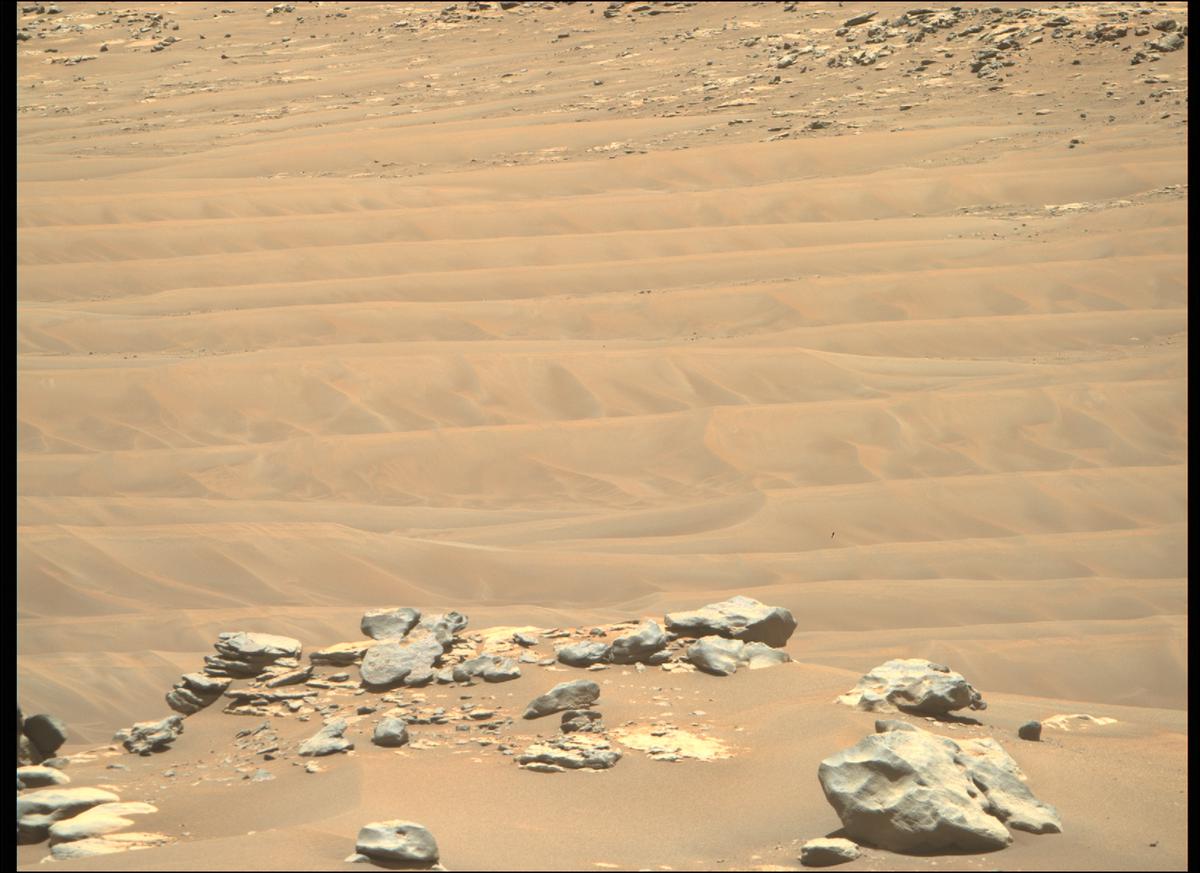 This image was taken by MCZ_RIGHT onboard NASA's Mars rover Perseverance on Sol 155