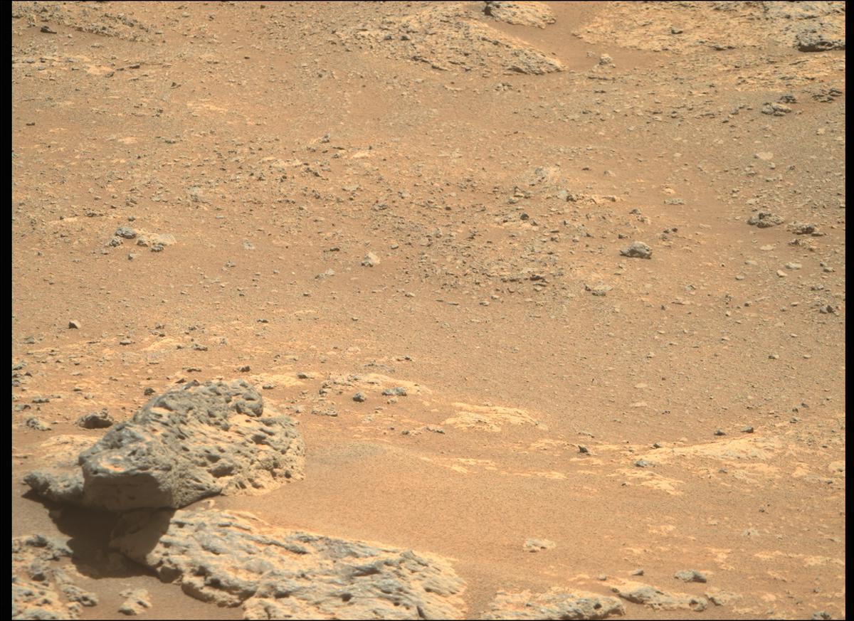 This image was taken by MCZ_RIGHT onboard NASA's Mars rover Perseverance on Sol 157