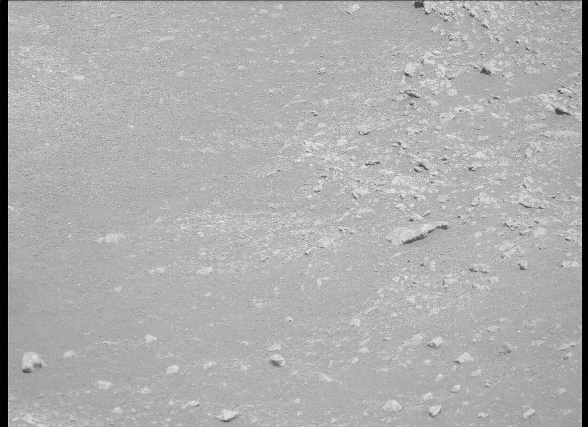This image was taken by MCZ_RIGHT onboard NASA's Mars rover Perseverance on Sol 158