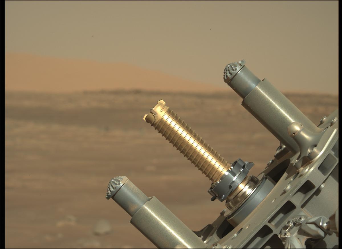 This image was taken by MCZ_LEFT onboard NASA's Mars rover Perseverance on Sol 164