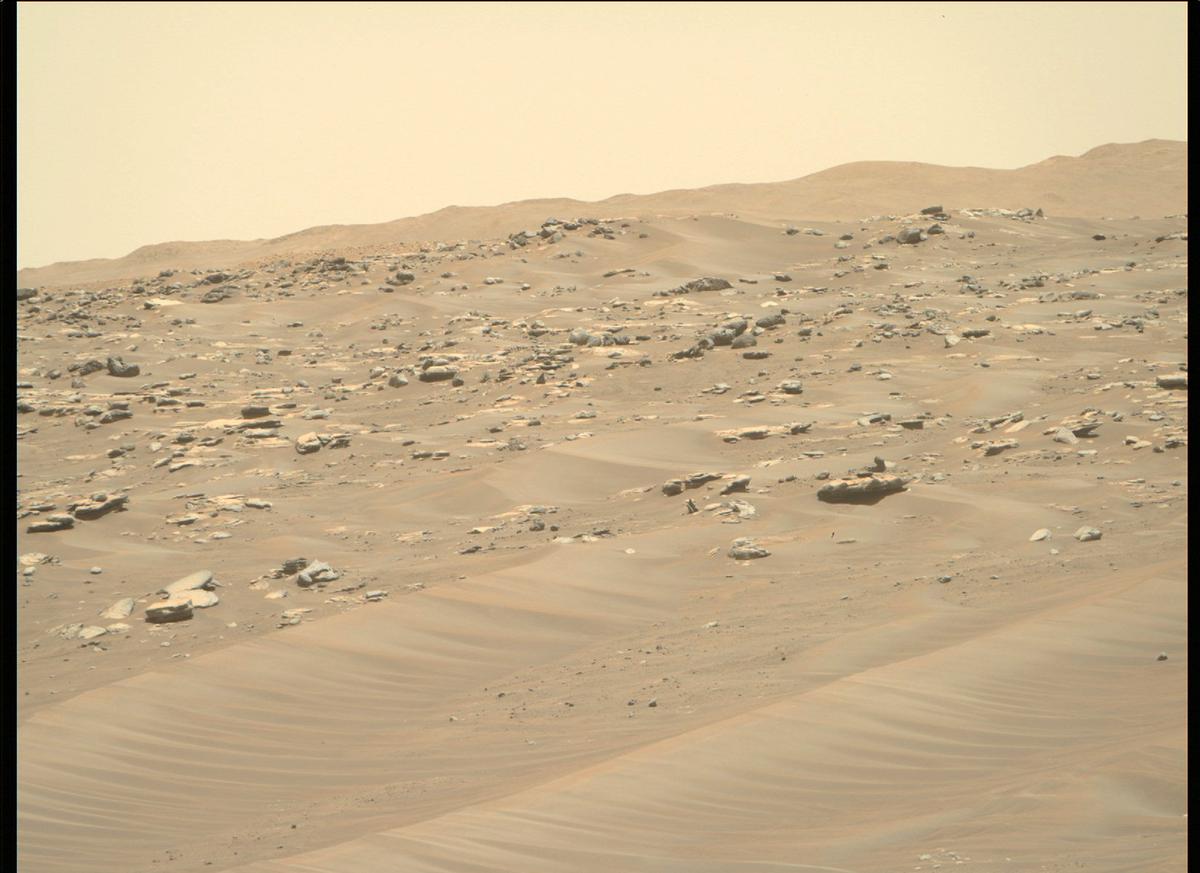 This image was taken by MCZ_RIGHT onboard NASA's Mars rover Perseverance on Sol 171