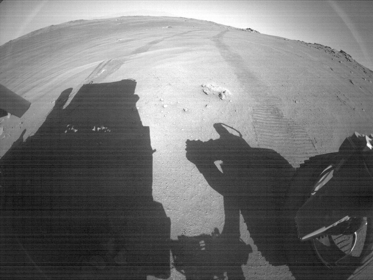 This image was taken by REAR_HAZCAM_RIGHT onboard NASA's Mars rover Perseverance on Sol 172