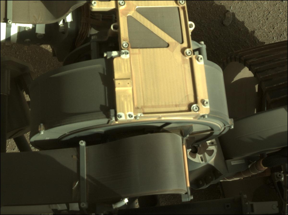 This image was taken by NAVCAM_LEFT onboard NASA's Mars rover Perseverance on Sol 173