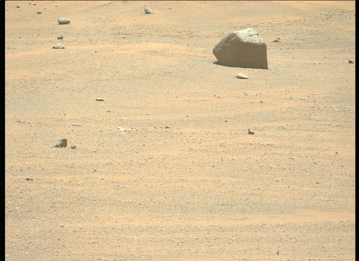 This image was taken by MCZ_LEFT onboard NASA's Mars rover Perseverance on Sol 173