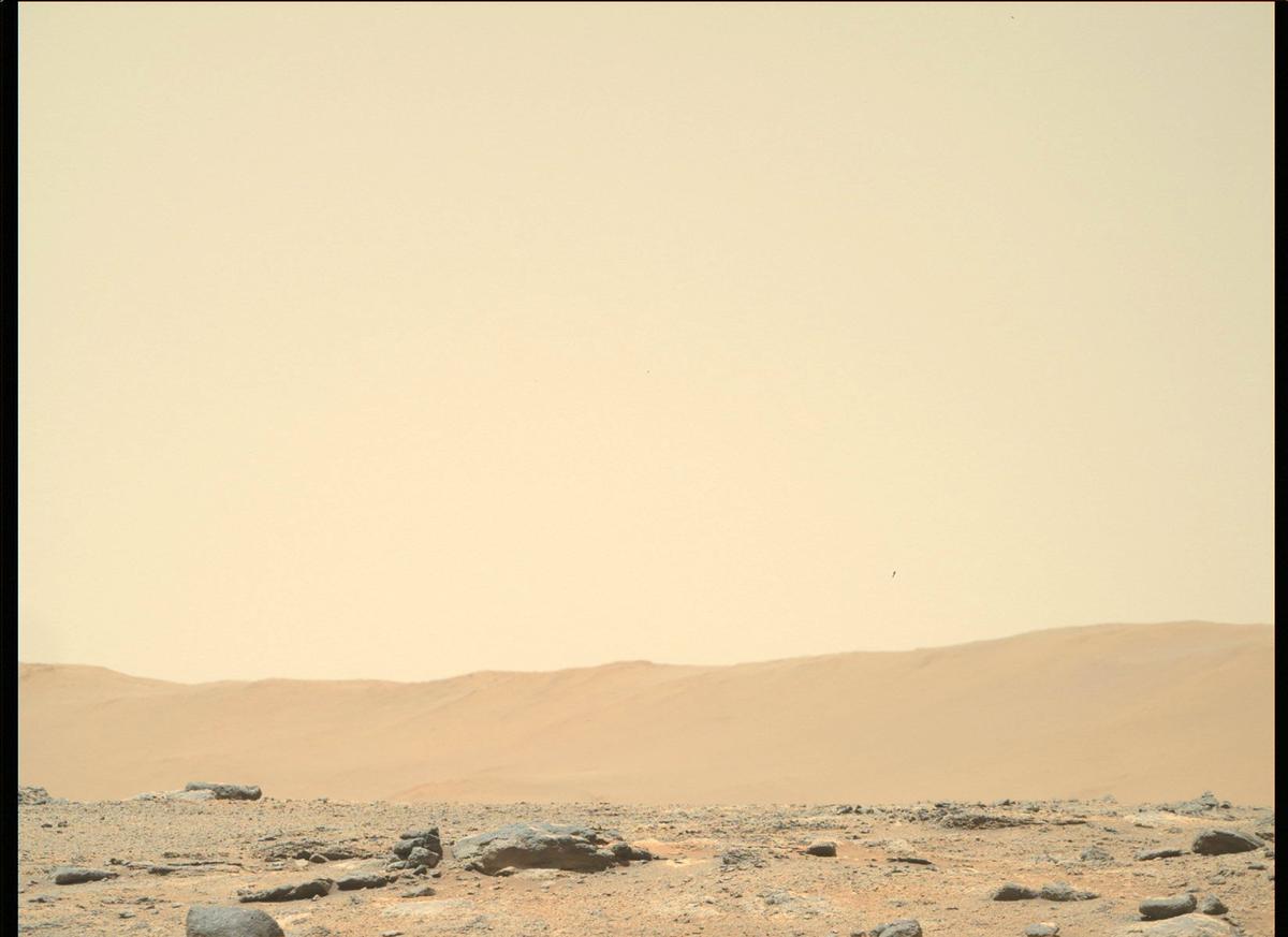 This image was taken by MCZ_RIGHT onboard NASA's Mars rover Perseverance on Sol 174