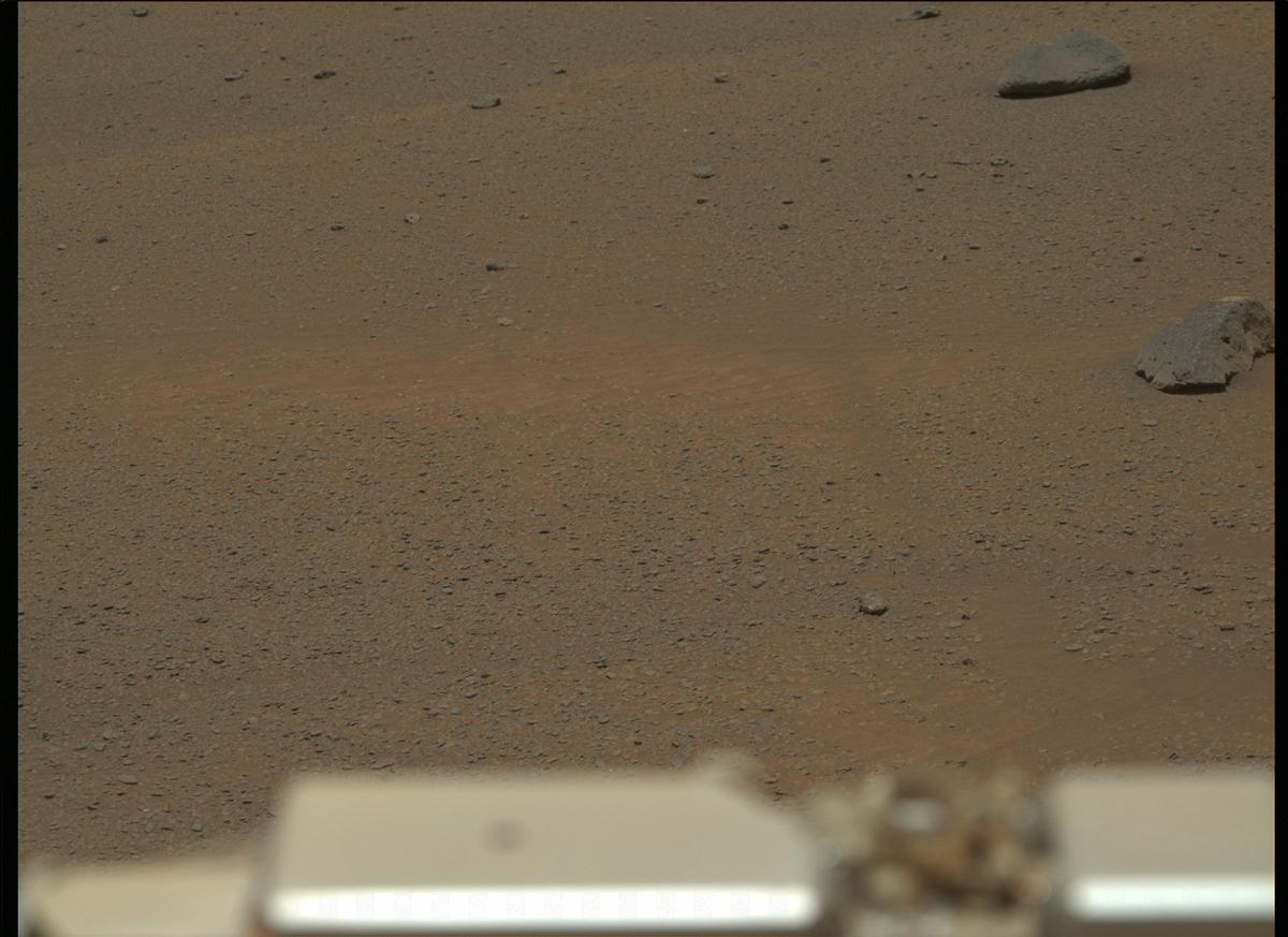 This image was taken by MCZ_RIGHT onboard NASA's Mars rover Perseverance on Sol 174