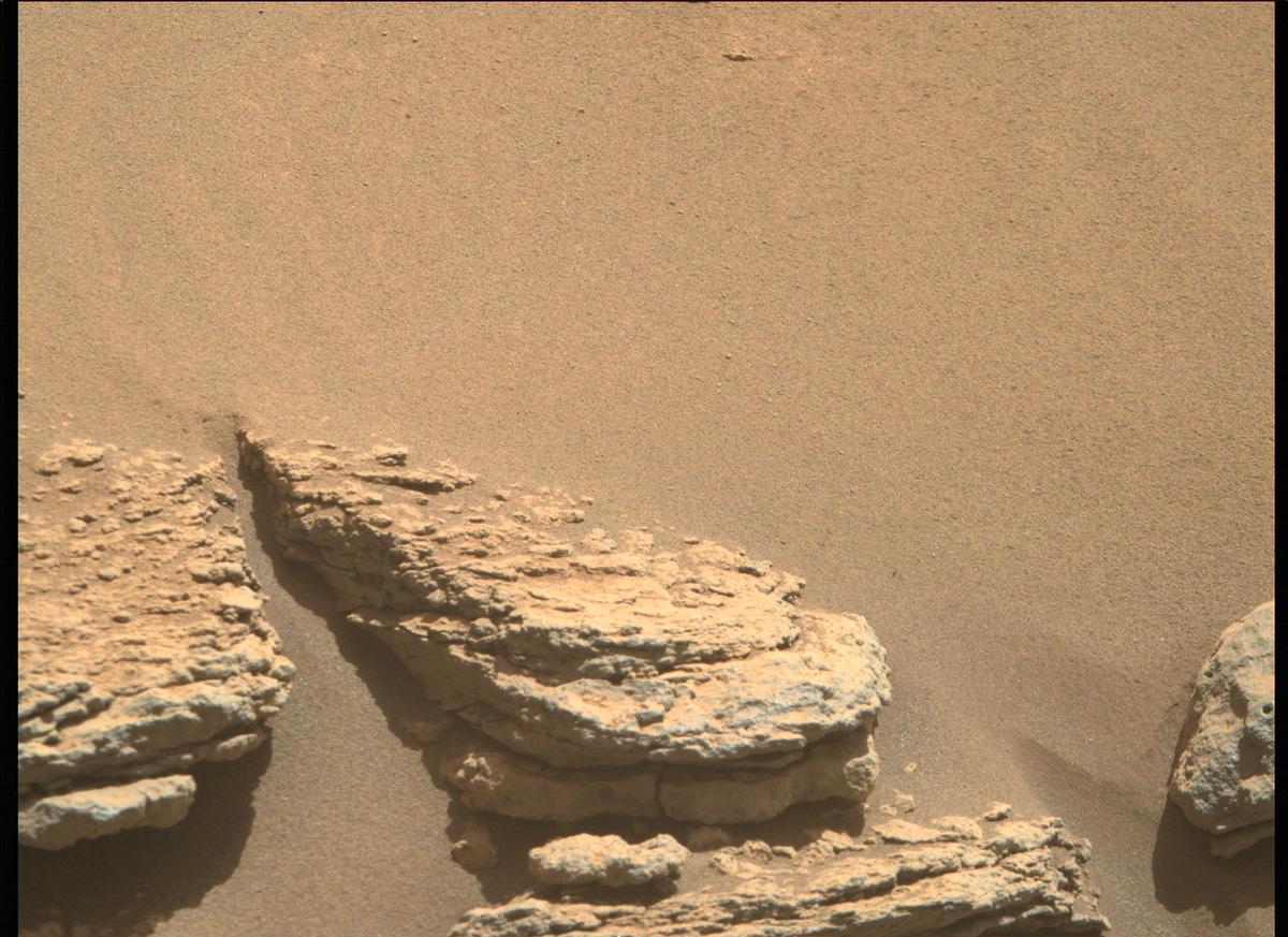 This image was taken by MCZ_RIGHT onboard NASA's Mars rover Perseverance on Sol 177