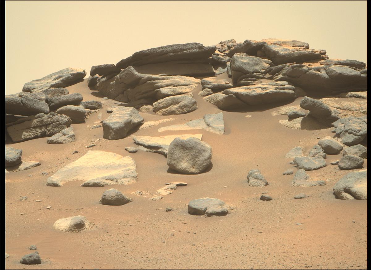 This image was taken by MCZ_RIGHT onboard NASA's Mars rover Perseverance on Sol 178