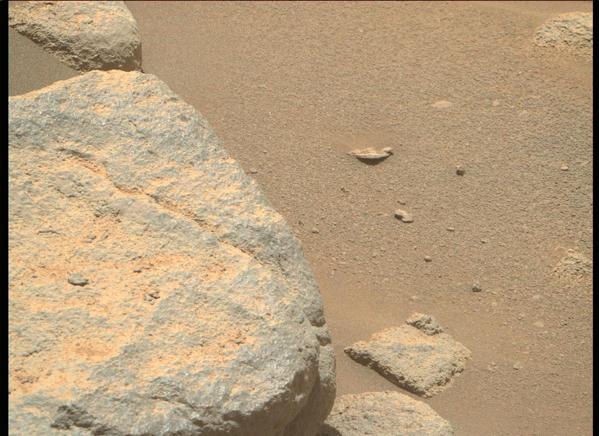 This image was taken by MCZ_RIGHT onboard NASA's Mars rover Perseverance on Sol 178