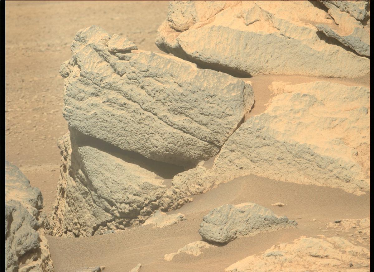 This image was taken by MCZ_LEFT onboard NASA's Mars rover Perseverance on Sol 180