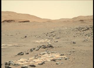 View image taken on Mars, Mars Perseverance Sol 181: Right Mastcam-Z Camera