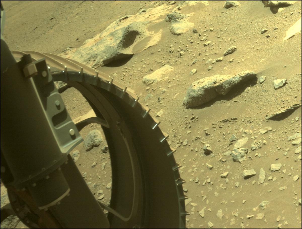 This image was taken by FRONT_HAZCAM_LEFT_A onboard NASA's Mars rover Perseverance on Sol 190