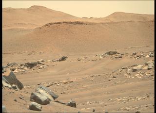 View image taken on Mars, Mars Perseverance Sol 194: Right Mastcam-Z Camera
