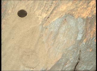View image taken on Mars, Mars Perseverance Sol 195: Right Mastcam-Z Camera