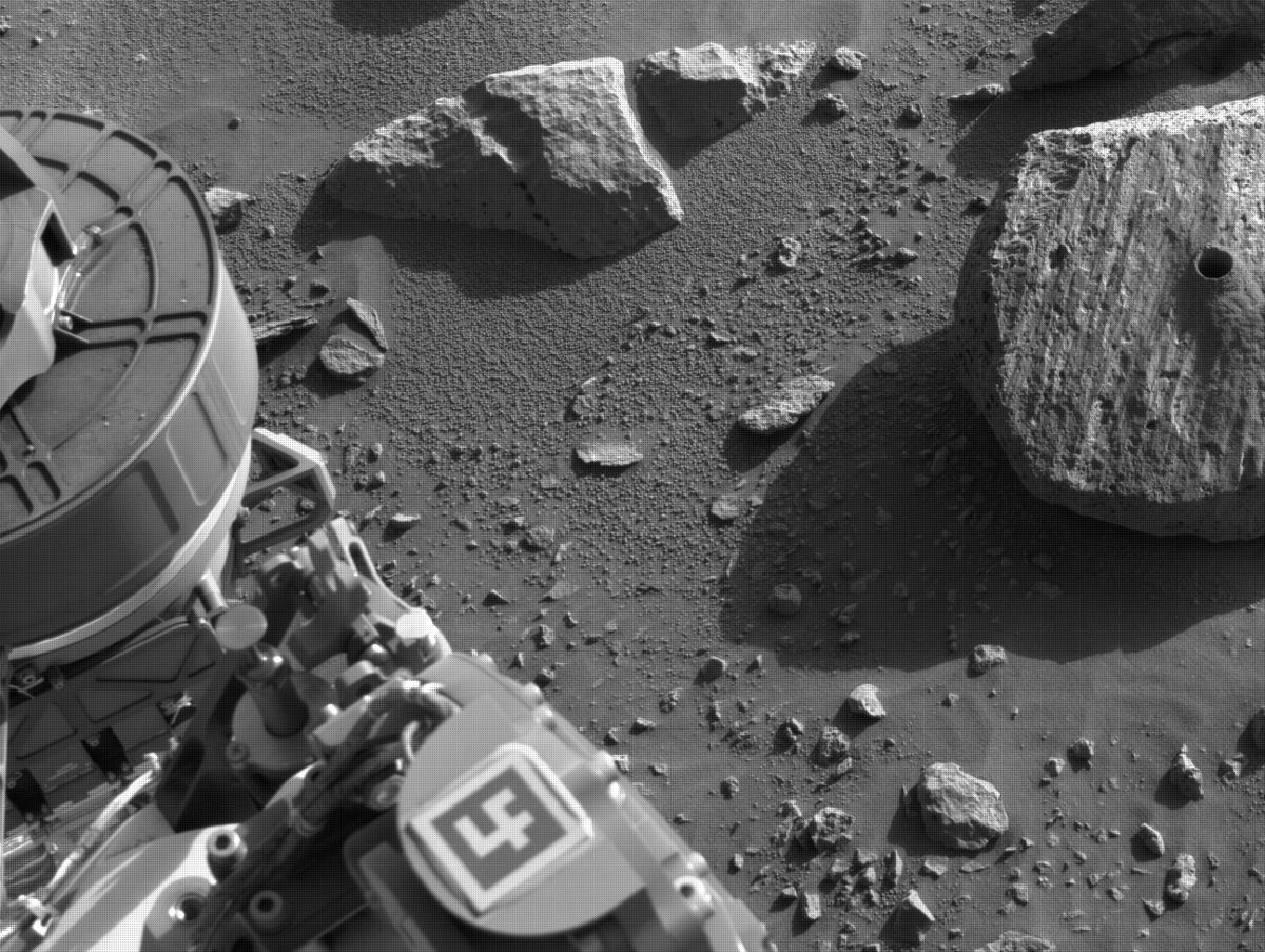 This image was taken by NAVCAM_LEFT onboard NASA's Mars rover Perseverance on Sol 196