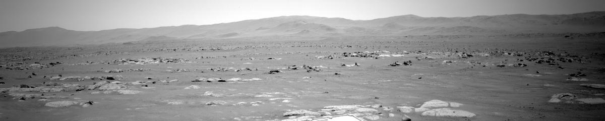 This image was taken by NAVCAM_LEFT onboard NASA's Mars rover Perseverance on Sol 197