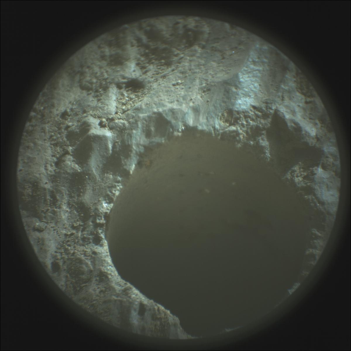 This image was taken by SUPERCAM_RMI onboard NASA's Mars rover Perseverance on Sol 198