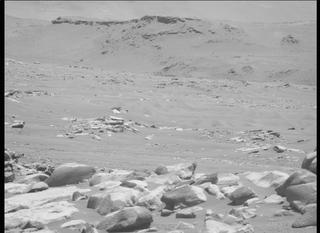 View image taken on Mars, Mars Perseverance Sol 200: Left Mastcam-Z Camera