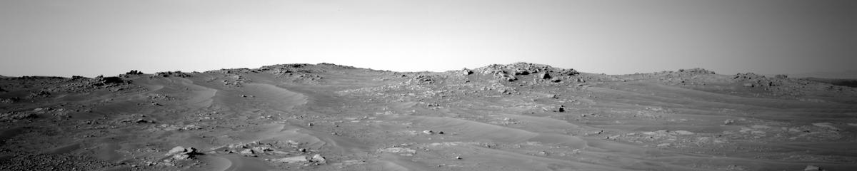 This image was taken by NAVCAM_LEFT onboard NASA's Mars rover Perseverance on Sol 201