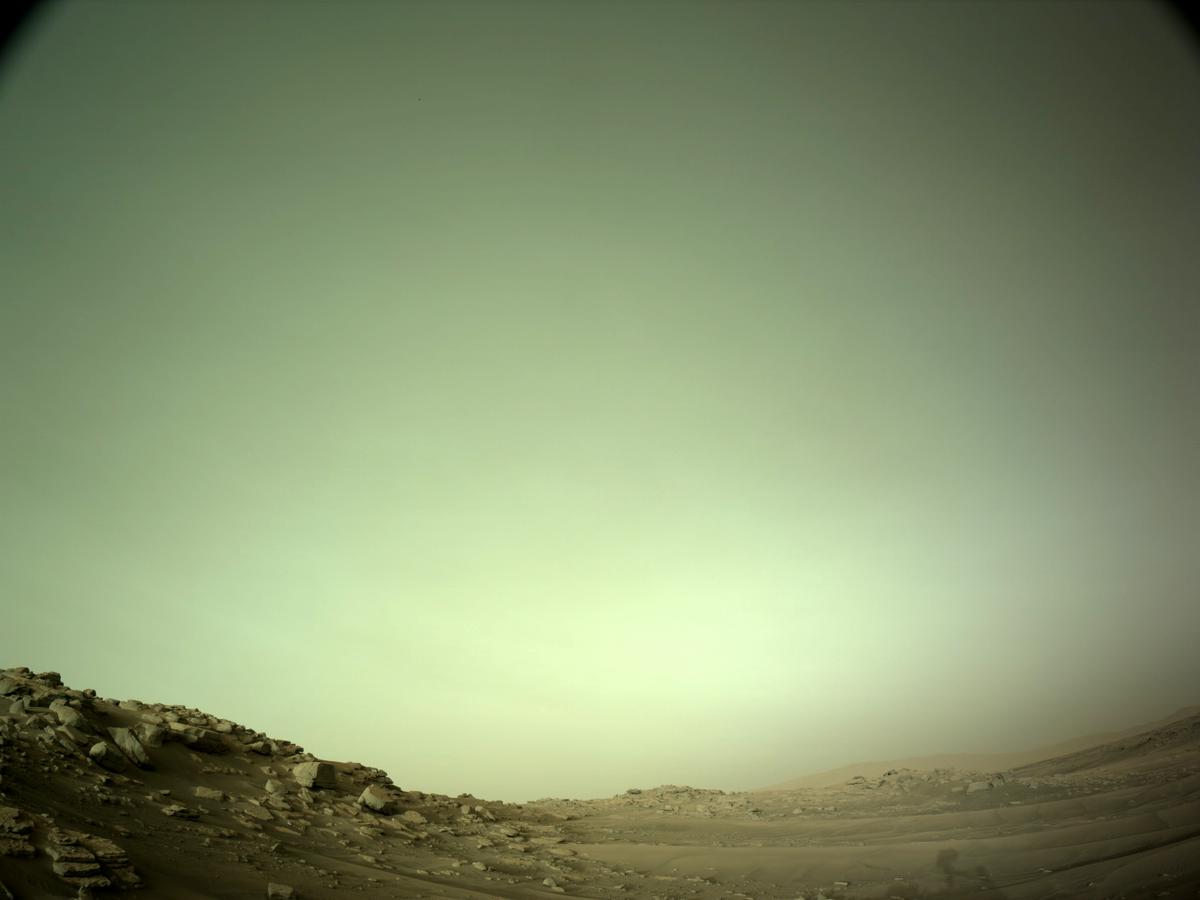 This image was taken by NAVCAM_LEFT onboard NASA's Mars rover Perseverance on Sol 203