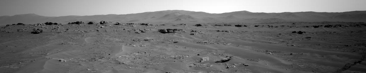 This image was taken by NAVCAM_LEFT onboard NASA's Mars rover Perseverance on Sol 203
