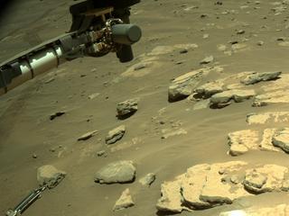 View image taken on Mars, Mars Perseverance Sol 206: Right Navigation Camera (Navcam)