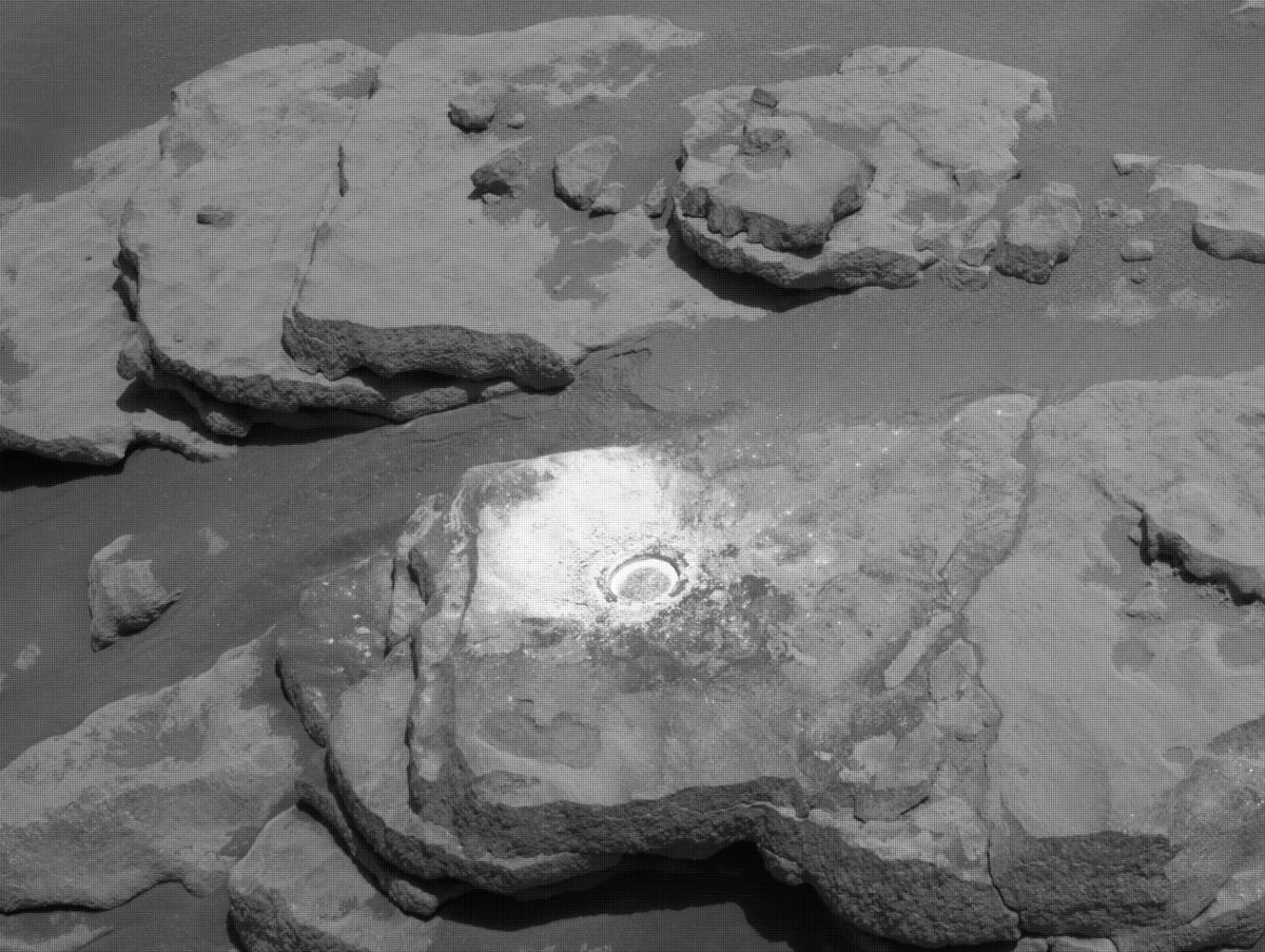 This image was taken by NAVCAM_RIGHT onboard NASA's Mars rover Perseverance on Sol 207