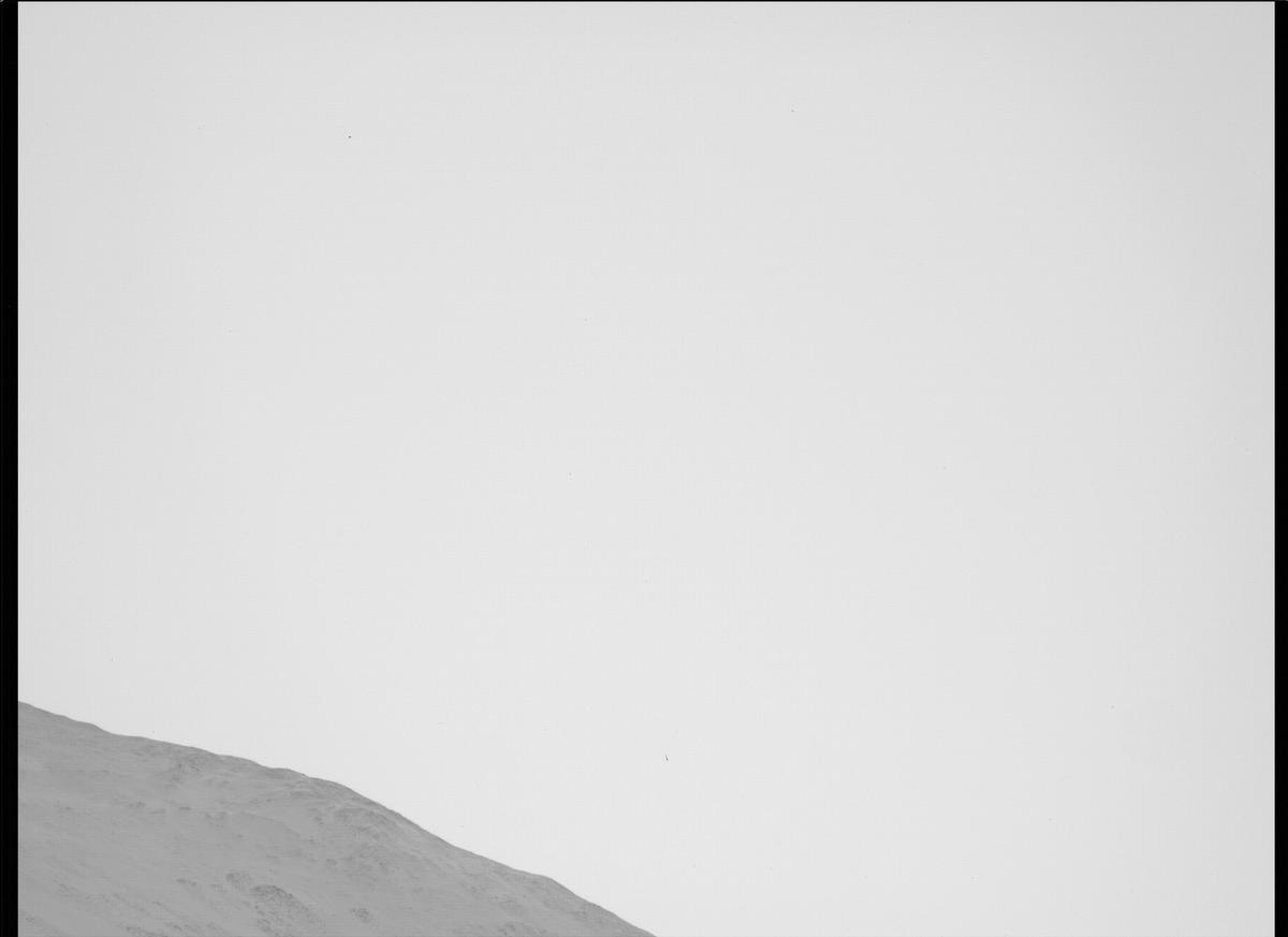 This image was taken by MCZ_LEFT onboard NASA's Mars rover Perseverance on Sol 207