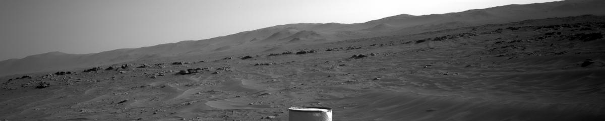 This image was taken by NAVCAM_LEFT onboard NASA's Mars rover Perseverance on Sol 210