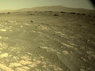 View image taken on Mars, Mars Perseverance Sol 210: Right Navigation Camera (Navcam)
