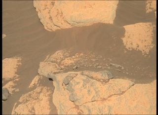 View image taken on Mars, Mars Perseverance Sol 213: Right Mastcam-Z Camera