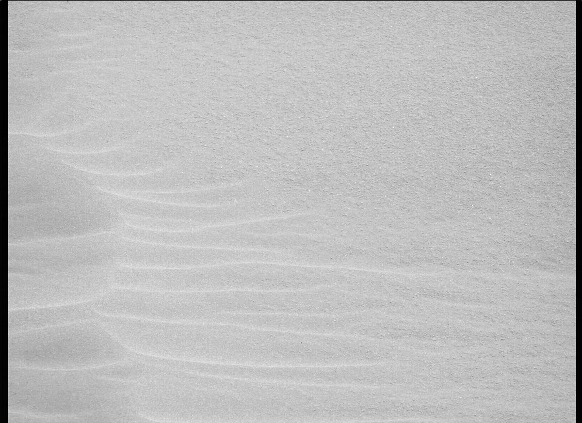 This image was taken by MCZ_LEFT onboard NASA's Mars rover Perseverance on Sol 214