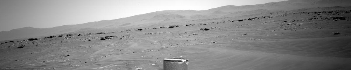 This image was taken by NAVCAM_LEFT onboard NASA's Mars rover Perseverance on Sol 216