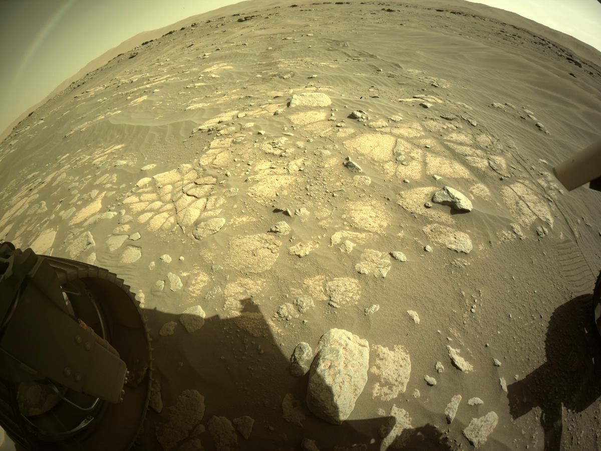 This image was taken by REAR_HAZCAM_LEFT onboard NASA's Mars rover Perseverance on Sol 236