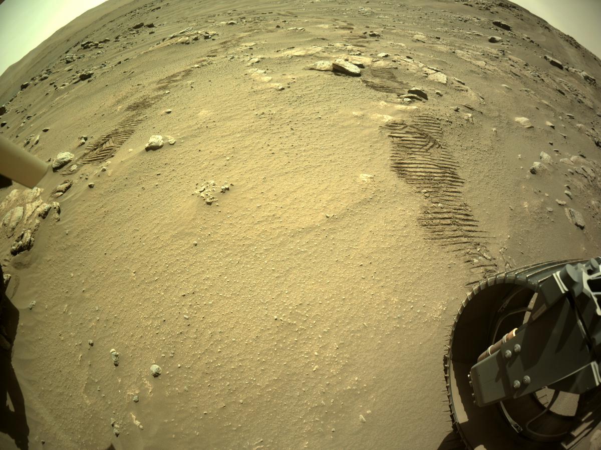 This image was taken by REAR_HAZCAM_RIGHT onboard NASA's Mars rover Perseverance on Sol 238