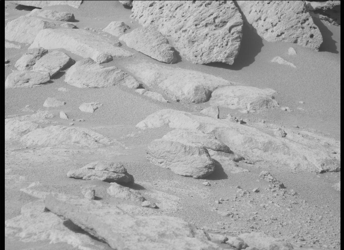This image was taken by MCZ_LEFT onboard NASA's Mars rover Perseverance on Sol 240