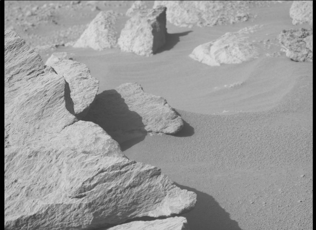 This image was taken by MCZ_LEFT onboard NASA's Mars rover Perseverance on Sol 240