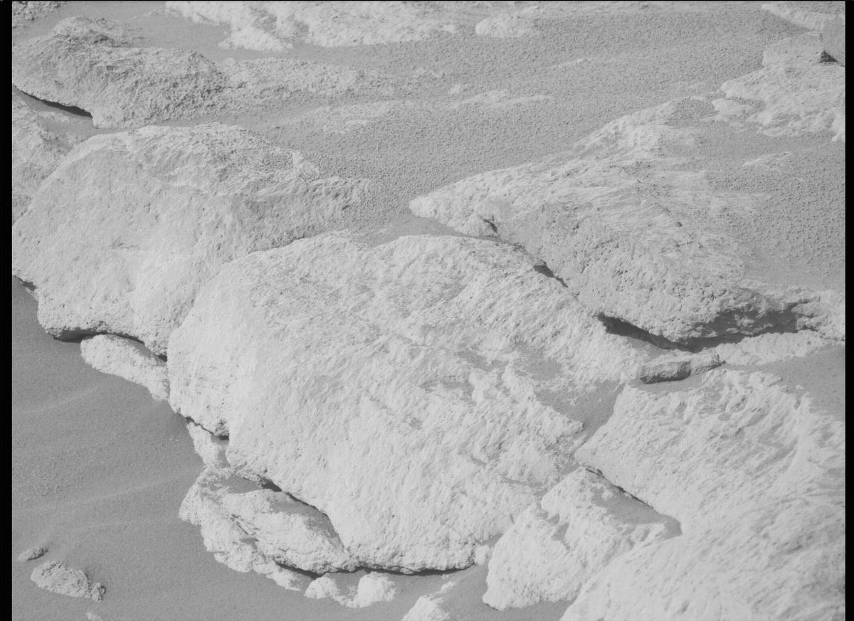 This image was taken by MCZ_LEFT onboard NASA's Mars rover Perseverance on Sol 240