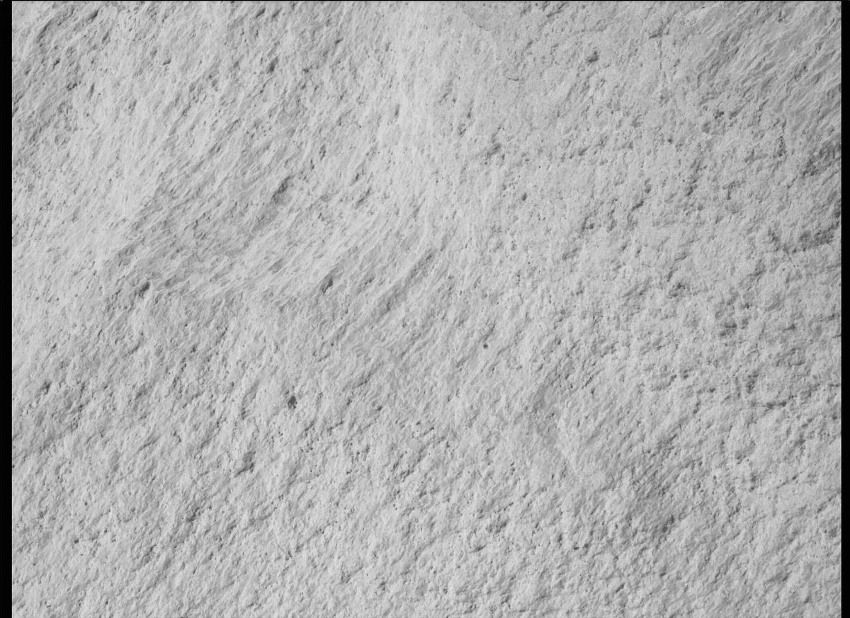 This image was taken by MCZ_RIGHT onboard NASA's Mars rover Perseverance on Sol 240