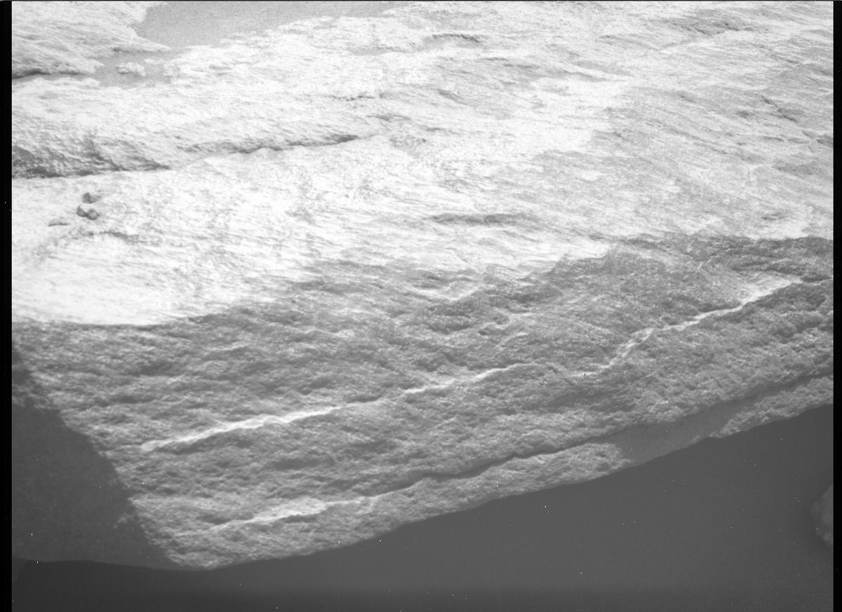 This image was taken by MCZ_RIGHT onboard NASA's Mars rover Perseverance on Sol 242